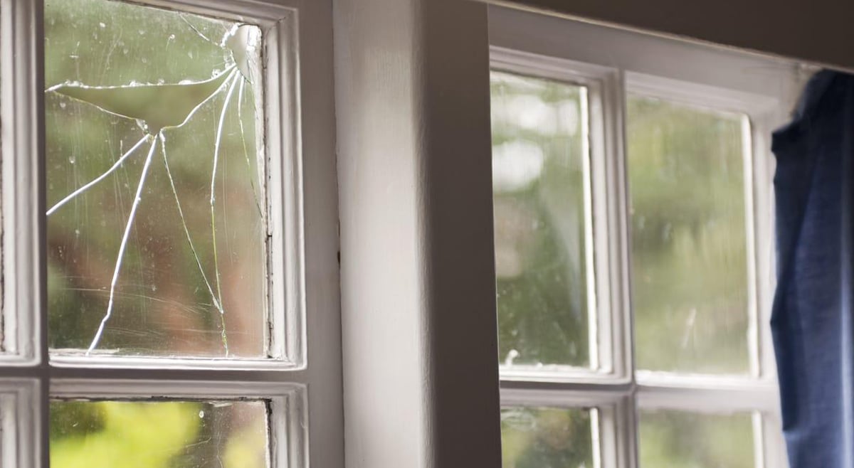 Got a broken window seal? Here is how you identify and fix it